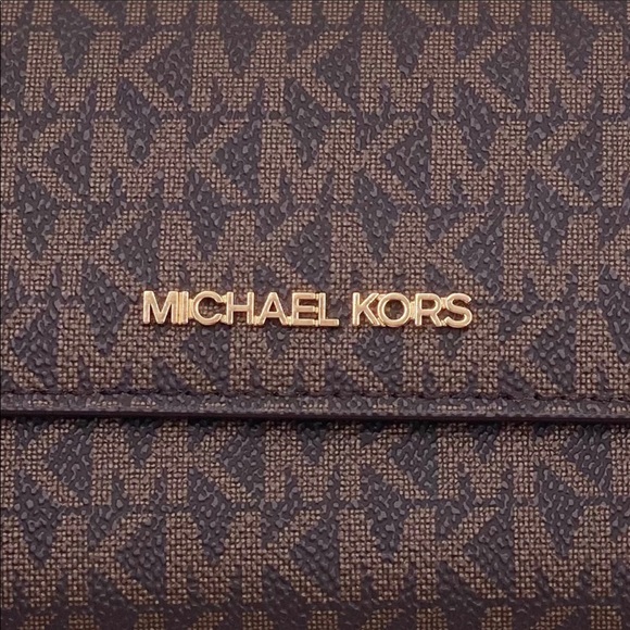 Michael Kors Trifold Wallet Brown - Picture 8 of 9